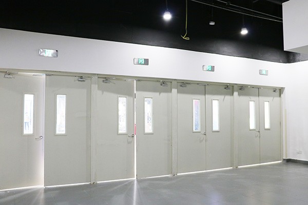 智能疏散系統(tǒng)在火災應急中有哪些關鍵作用？