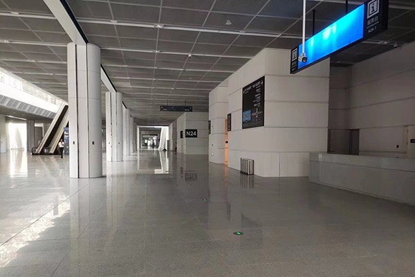 智能疏散指示系統(tǒng)如何確保在斷電情況下仍能運(yùn)作？  